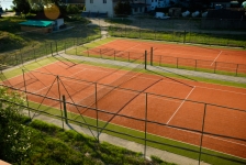 Hotel Safo Uzlina - terenuri tenis