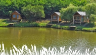 Lacul Sânmărghita - pescuit în mijlocul naturii, cabane moderne, pontoane, lac populat cu pește